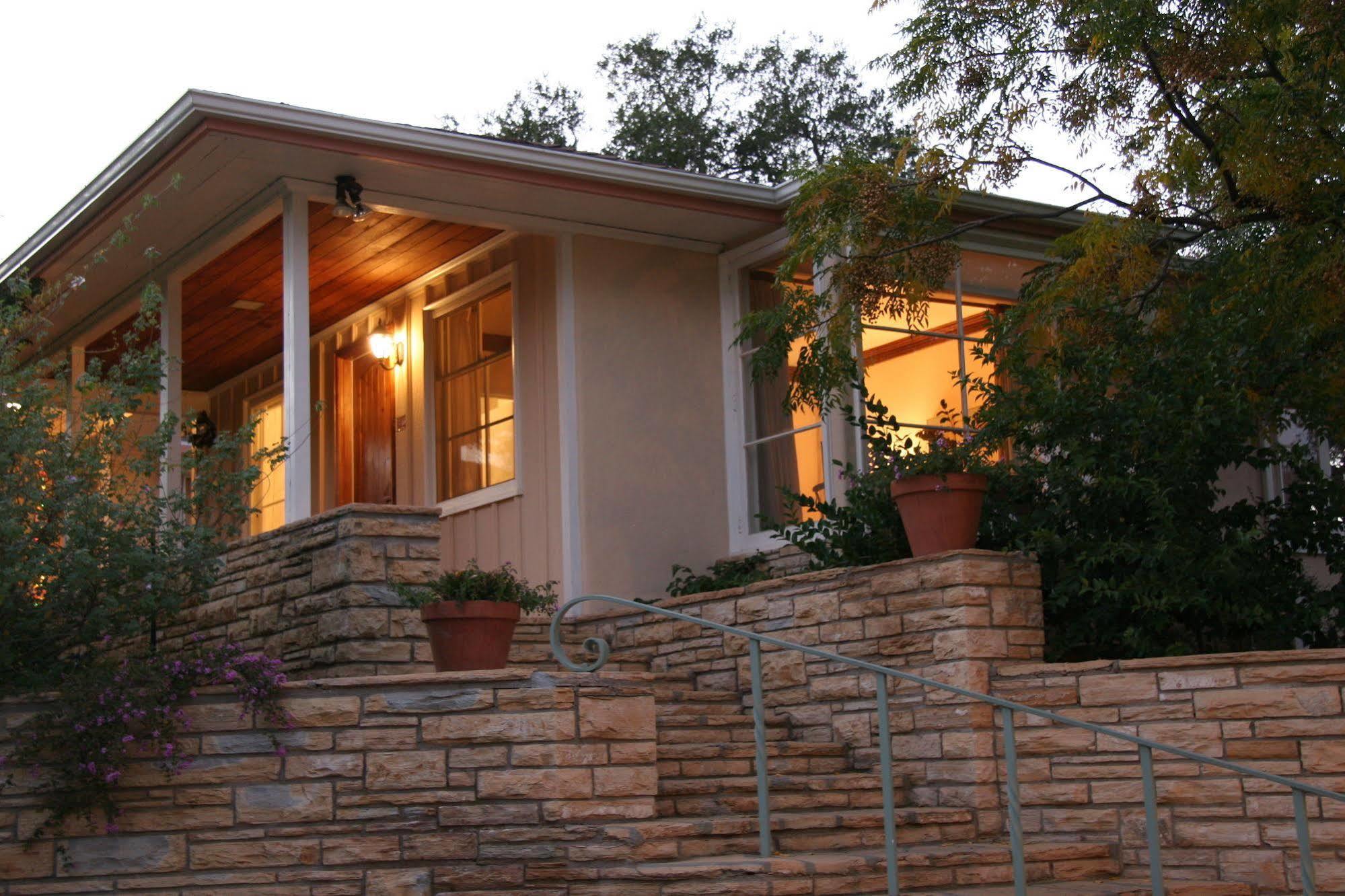 Ojai Retreat & Inn Exterior photo
