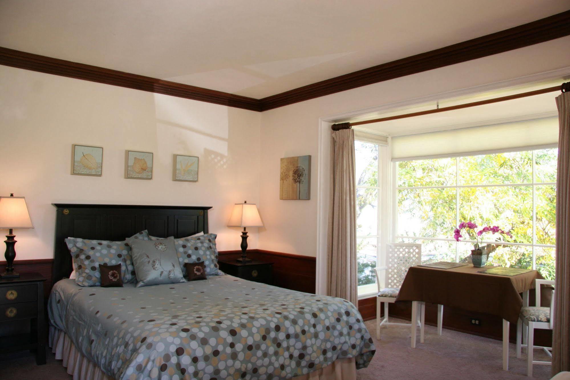 Ojai Retreat & Inn Exterior photo