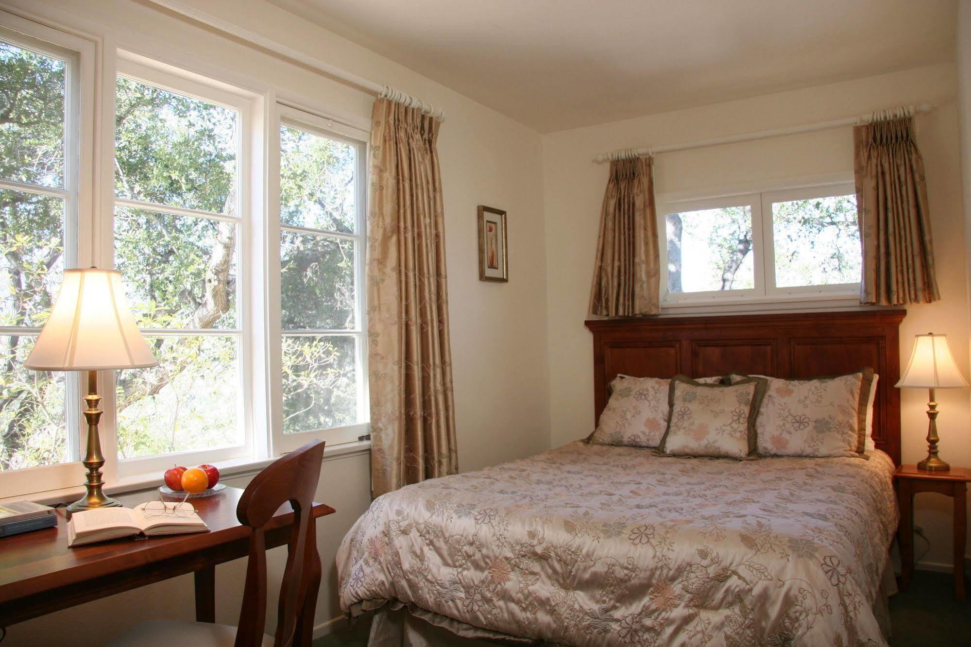 Ojai Retreat & Inn Exterior photo