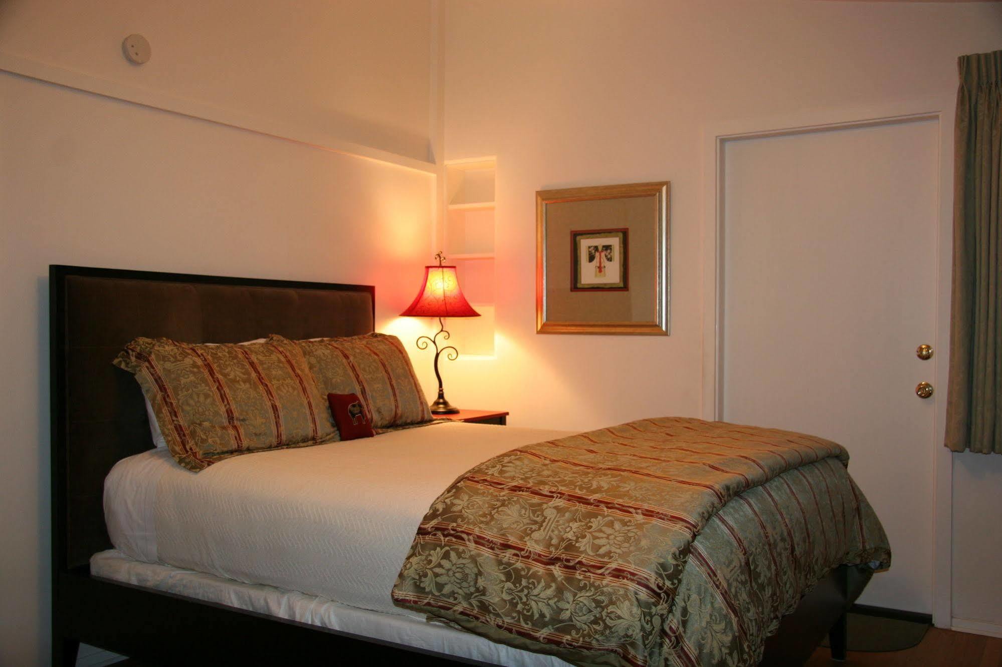 Ojai Retreat & Inn Exterior photo