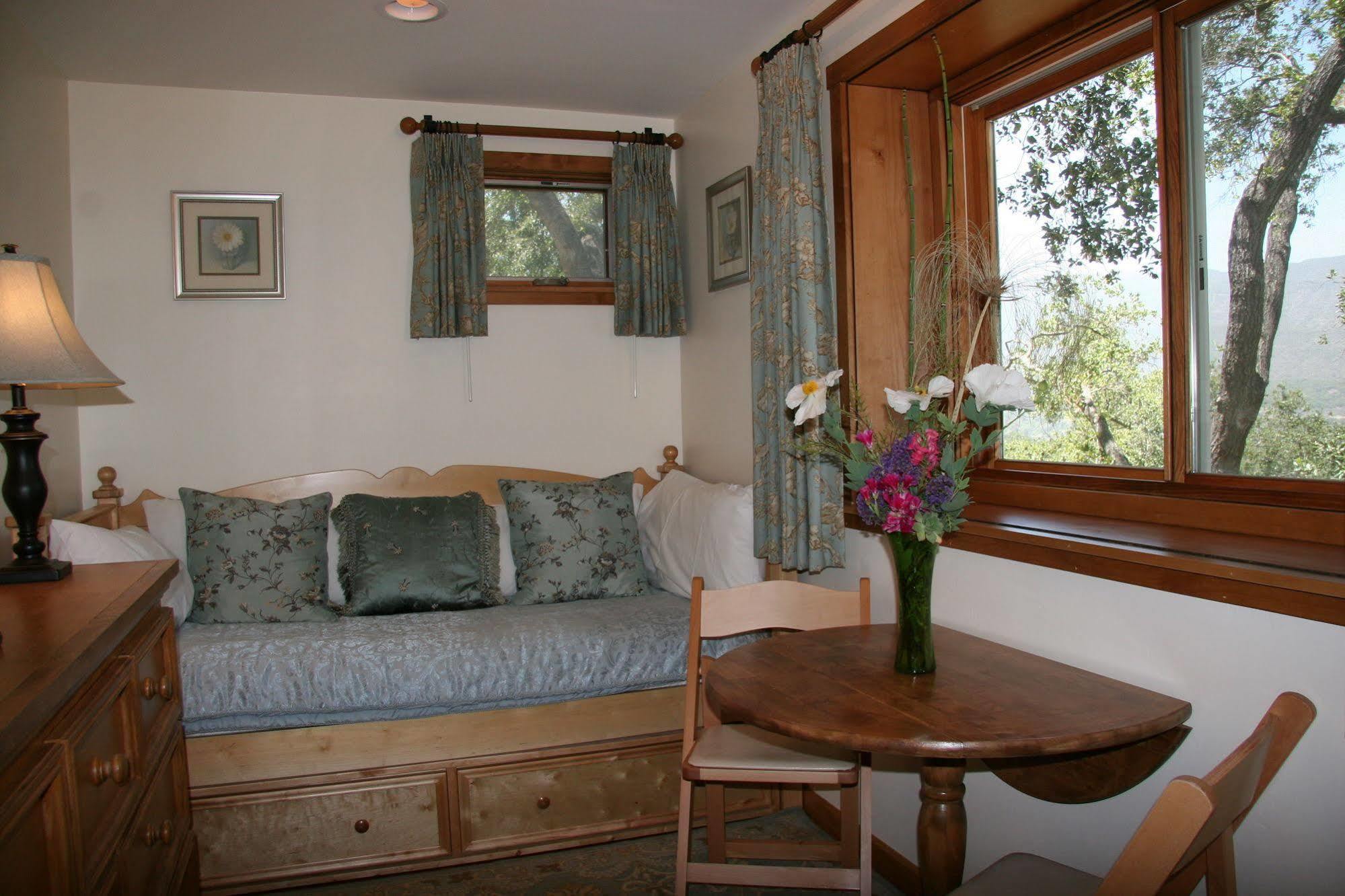 Ojai Retreat & Inn Exterior photo